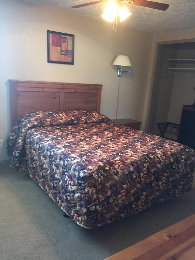Harrison Inn Duchesne Экстерьер фото